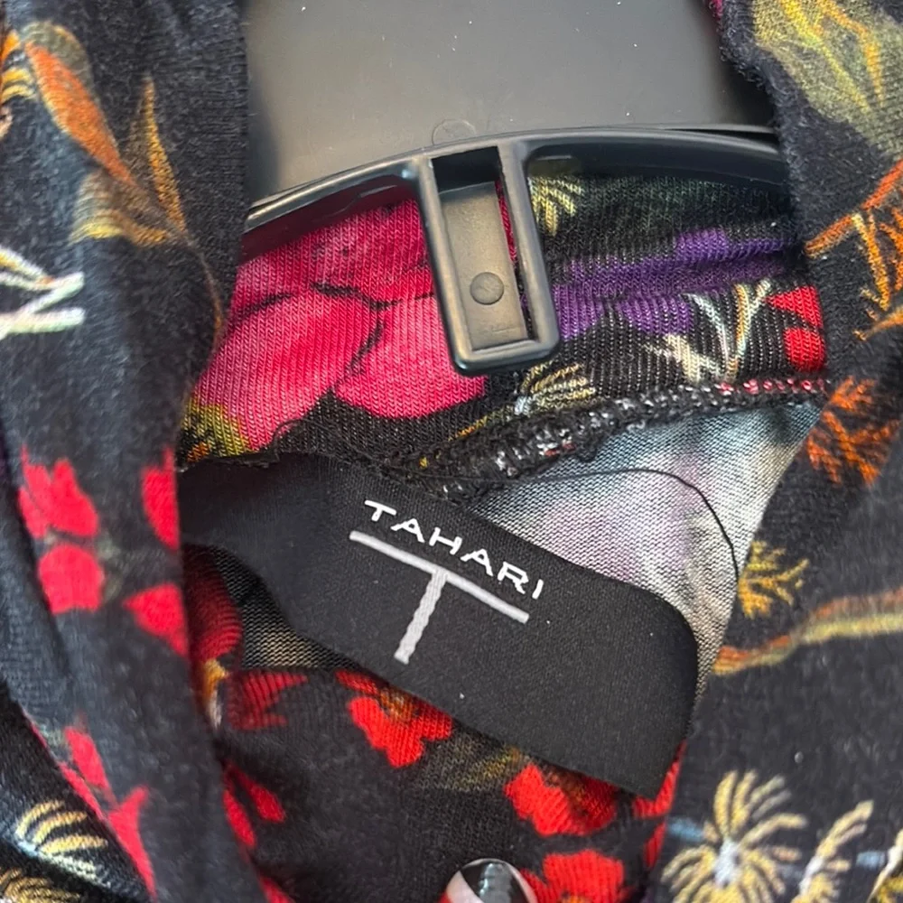 Tahari Black Floral Mockneck Top - Picture 4 of 8